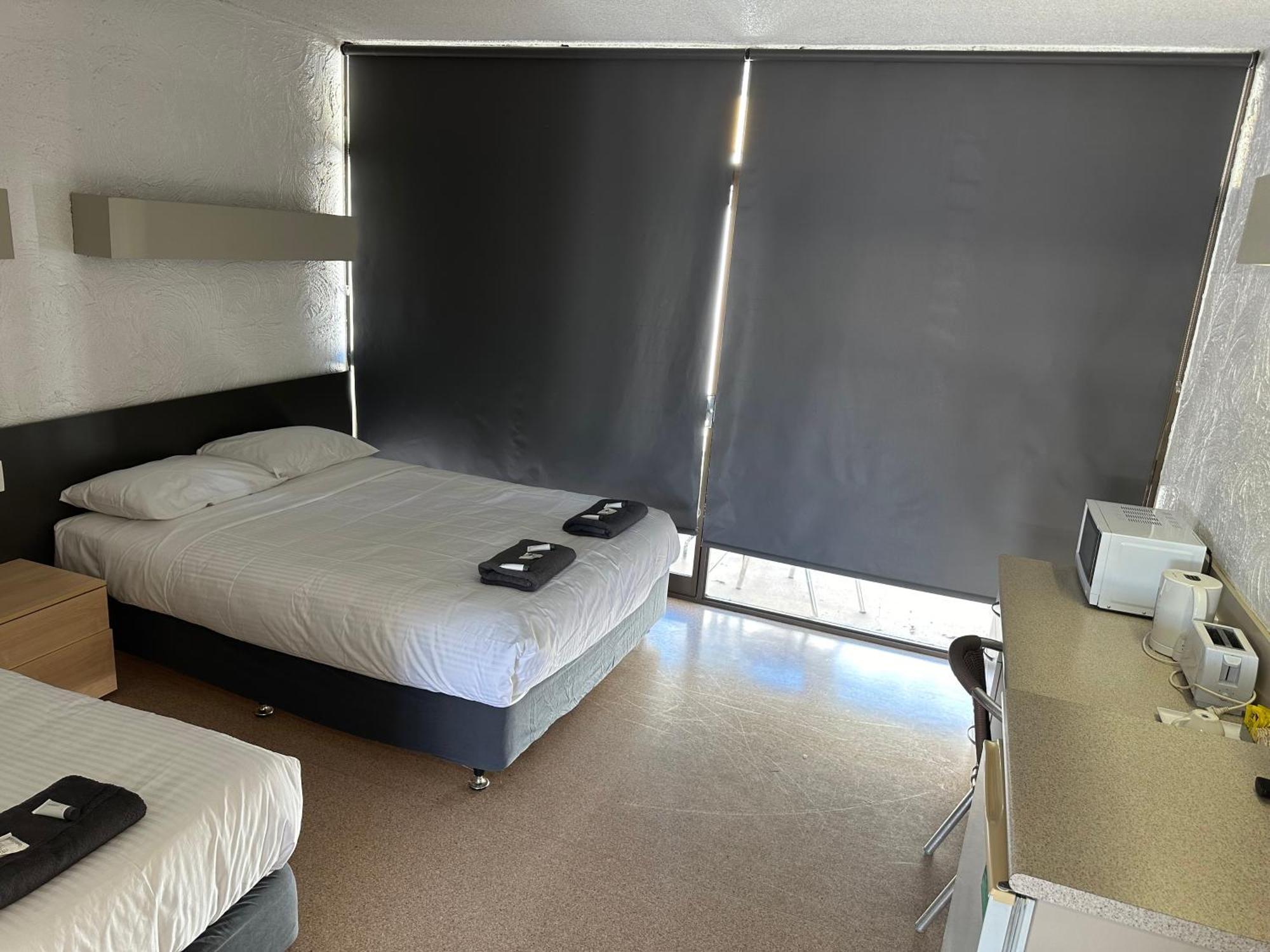 Hotel Overlander