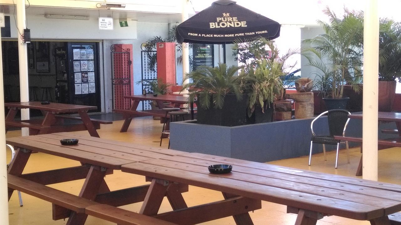 Hotel Overlander 3*
