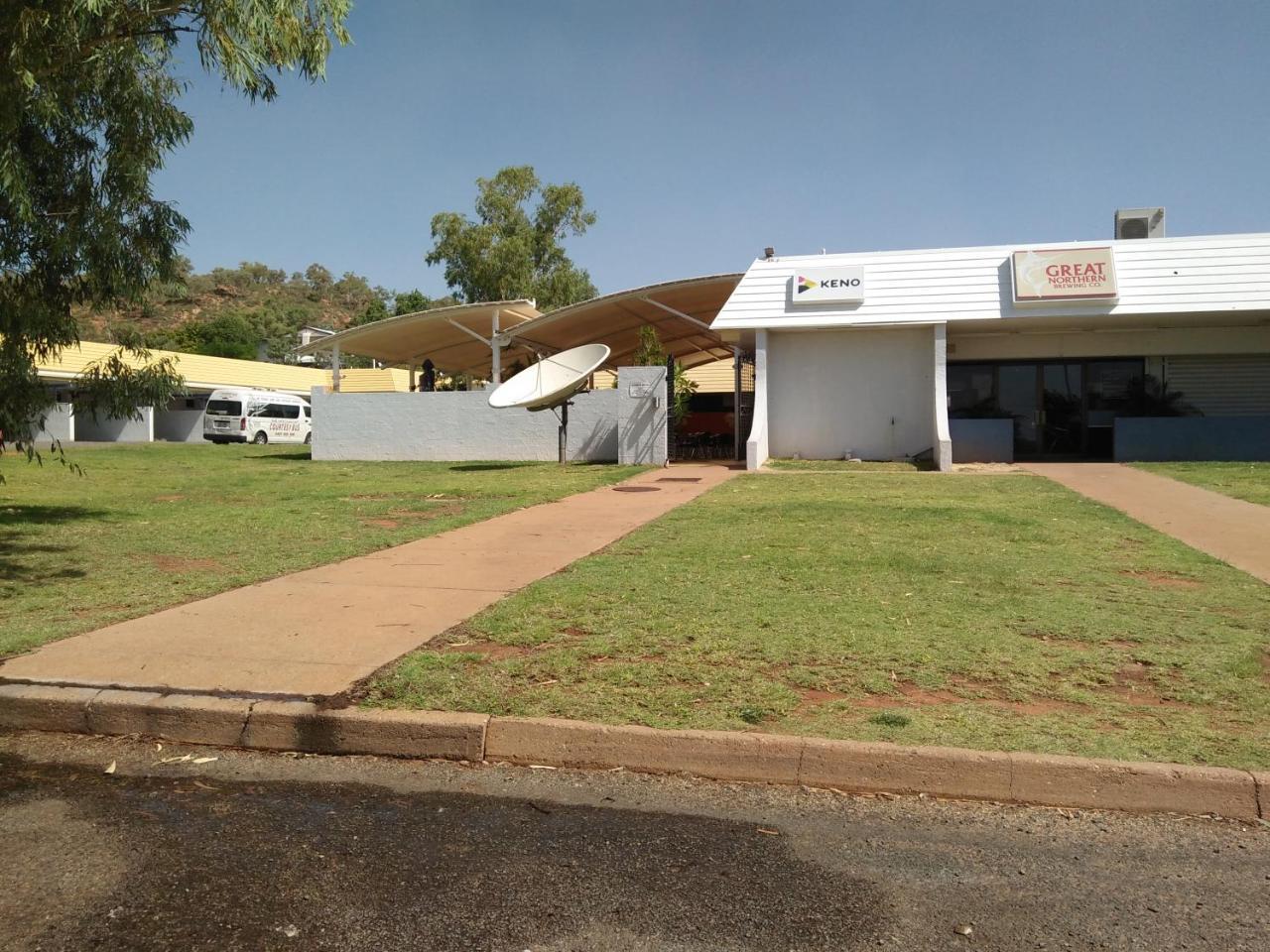 Overlander 3* Mount Isa
