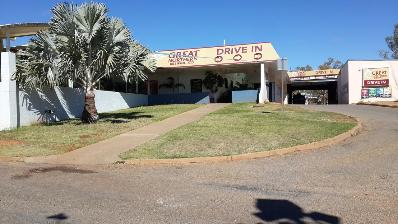 Hotel Overlander 3*